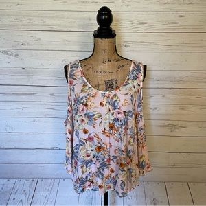 Gypsies & Moondust cold shoulder top. Size Lg